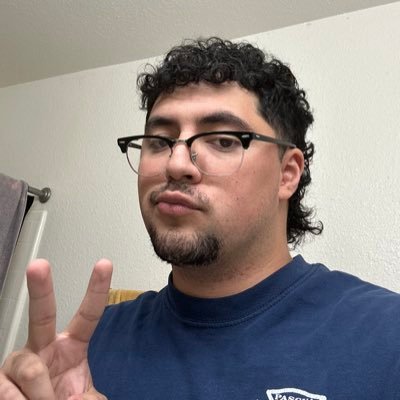 que dios bendiga el perreo y que nunca falta el bellakeo 🙏🏽
