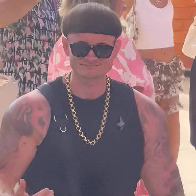 socialskitten's profile picture. 