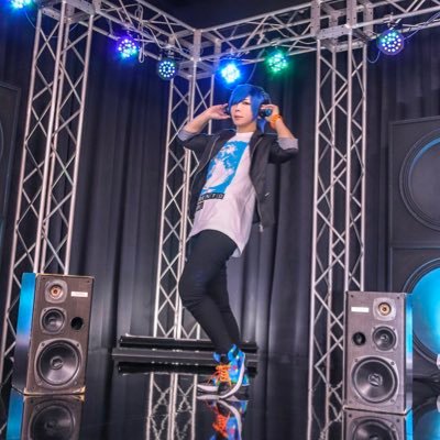 古のバンギャ(ラーでチーマー)で元レイヤー📷ATLUS👿他ゲーム🎮怪談・ホラー👻スノボー🏂ドライブ🚙唐揚げ協会員🍗【低浮上につきお別れはブロ解で】