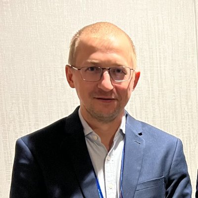 Jāzeps Baško juniors.
Programmētājs, kā arī @LvKodoka un @Demos_LV riktētājs.