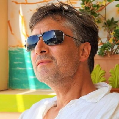 Rijjdom zit niet in je portemonnee, me katten, schnauzers, humor, reggae, taalnazi met taalvouten.
geen blind links,woke, klimaat of Co2, wel FvD 🏛️🍔