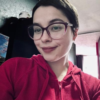 Arquitecta de mi propia destrucción | Contenemos multitudes @intrascendente 🖤 | No DM | Escrita y dirigida por Aki Kaurismäki