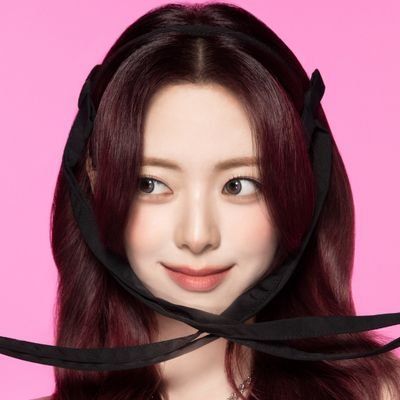 @ITZYofficial: Saw ITZY 7 times in Manila🇵🇭 @ITZYofficial: Saw ITZY 1 time in Singapore🇸🇬
