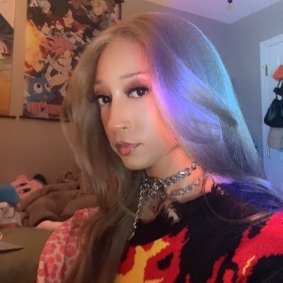 ♡ bre • she/her • the heathen hashira • anime lover • digital artist • photographer • chaos incarnate • local menace • chameleon • NSFW: @spicylilwoIf ♡