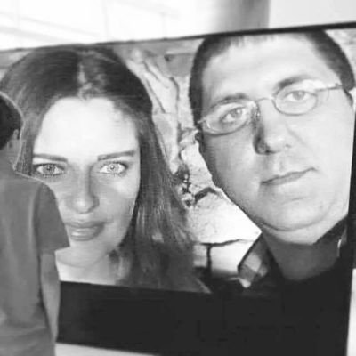 I majored in English Literature and Criticism...
I am married and I am proudly Lebanese.
No DM/ No Porn / No politics.
Christian, Greek Orthodox