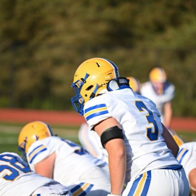 6’2 235 lbs • 4.0 GPA • 1310 SAT • NCAA ID# 2502506780 • Hampton High School Football • C/O 2026 • DE/LB/HB/TE • 412-807-9496 • brodyjunker3@gmail.com
