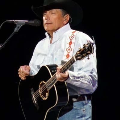 The Official Twitter of George Strait.
New album #CowboysAndDreamers available now!