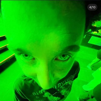 amateur dj/producer | professional calvin kleiner | all house and techno 🏠⛓️