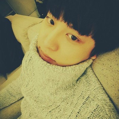 Cozinheira Junior na rei do beirute/jurídico orelhas do chanyeol/ curadoria sorriso do baekhyun
