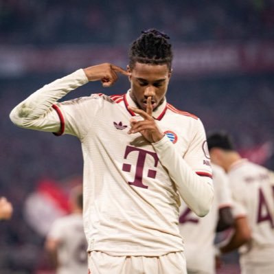NOT A TROLL. Kevin Durant is my hero🐐 Boruto FC🥷 USMNT/Bayern super fan🇺🇸🇩🇪 2022 SPW MOTY. 1/2 of the BANGBROS🔥 (Gimmick Account)