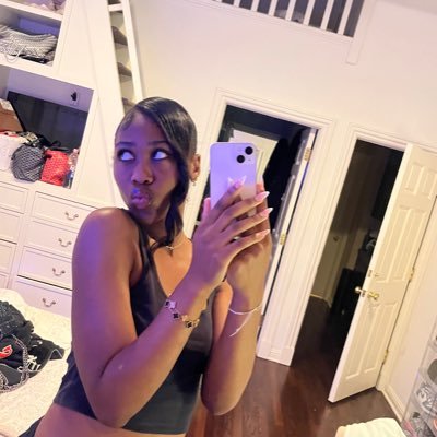 aamreechanel's profile picture. this my show i run shi ! #longlivemyhearty