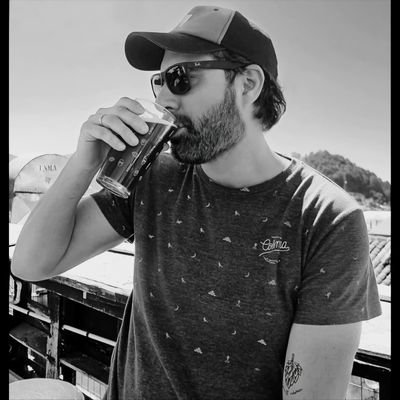 gerardorevilla's profile picture. εντροπία.