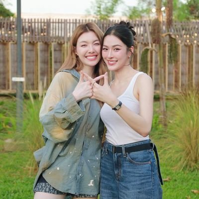 หลิงออม
@linglingsirilak @ormmormm
แอครอง @00KORM2838
#ใจซ่อนรัก
#Only you