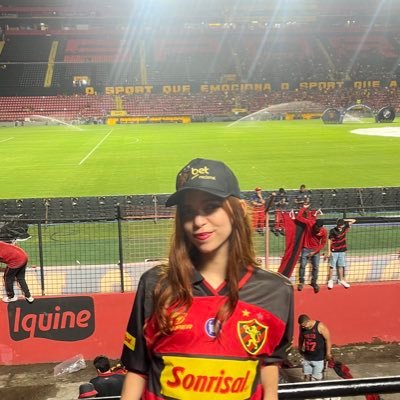 filha da terra dos altos coqueiros e da nova roma de bravos guerreiros | Licenciatura em História | Administração |@sportrecife @realmadrid