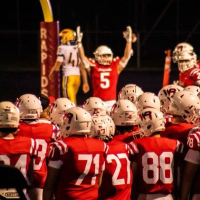 Wisconsin Rapids Lincoln Highschool Football/5'10 175lbs/SS/KR/RB/Athlete/#5 C/O 2027 350lbs squat/185x3 bench/205lbsx3 clean