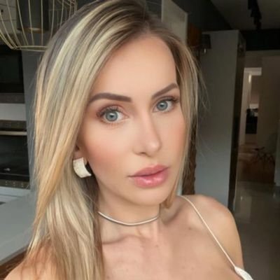 Emma50008's profile picture. #AMERICAFIRST🇱🇷 HOLD THE LINE 🇱🇷 Trump voter 2016,2020&2024 Full time Registered Representative(RR)