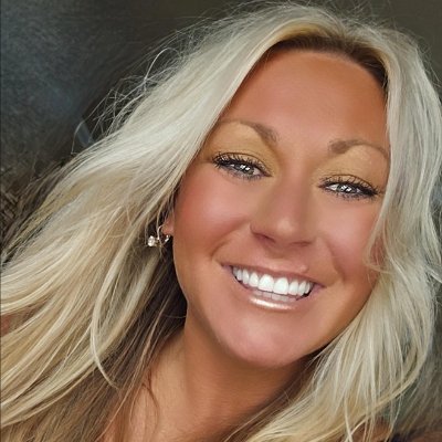 🦩*NEW ACCOUNT* NIGERIAN HACKER GOT MY OLD ONE! 🤬 Spread the word! Wyatts mama, @Lividpd 's woman, #oplive fan, reality TV junkie! Christian. DJT 🇺🇲