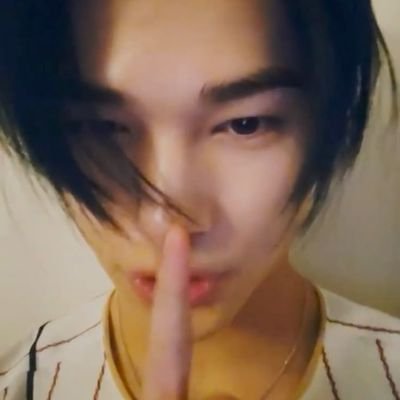 killinit_niki's profile picture. ele nao sabe mas ele é meu namorado

🎀       armystaycarat e engene aparentemente 😝