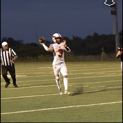 Sandy Creek HS NE c/o 2028 QB/WR/DB https://t.co/8vZD721JeY
