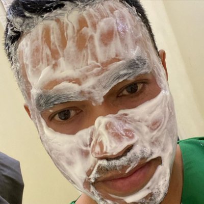 Sedikit bicara, banyak mengetik. | Threads : https://t.co/LFeLySkFAI | Bluesky : https://t.co/EcktGKSlYh