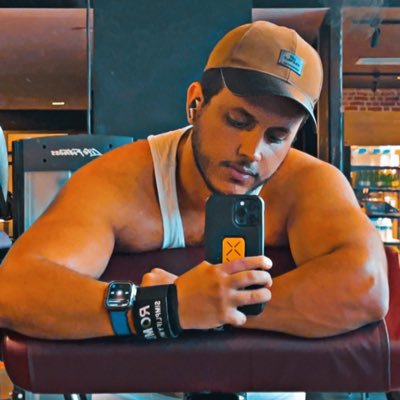 ammaramer21's profile picture.