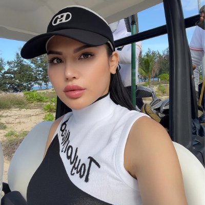 Love adventure 🗺️Learning 📚Sports 🏃♀️Golf Girls ⛳️Golf Beginners Women Empowerment 💪Independent Free Life Accept DM
