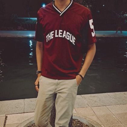 Em5_Manny's profile picture. 