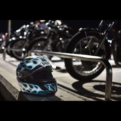 永遠のTwitter初心者てす
失礼がありましたら、スミマセンm(。_。)m
Z1000MK2
DRーZ400SM(車検切れ)
SR500
乗ってます♪