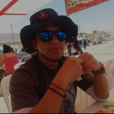 WilberSpielber's profile picture. Amo las cosas sencillas de la vida...🌻