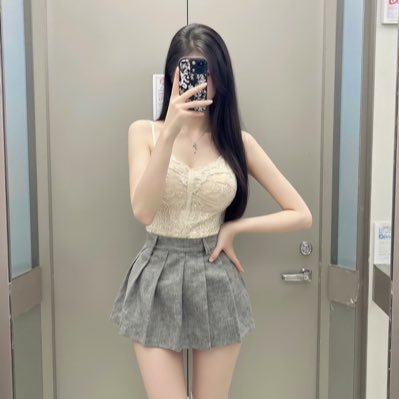 8863831965J's profile picture. 好好生活，慢慢相遇，人生不过三万天，健康快乐最重要