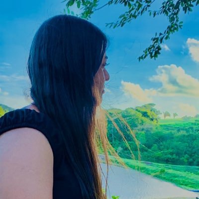 ValeriaO1iveira's profile picture. 