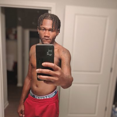 Dont hit my DM unless it’s about that pape 💵