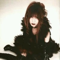 𝔍𝔲𝔫𝔫𝔞 🥀♟️❕ (@zomb1_zomb1e) 's Twitter Profile