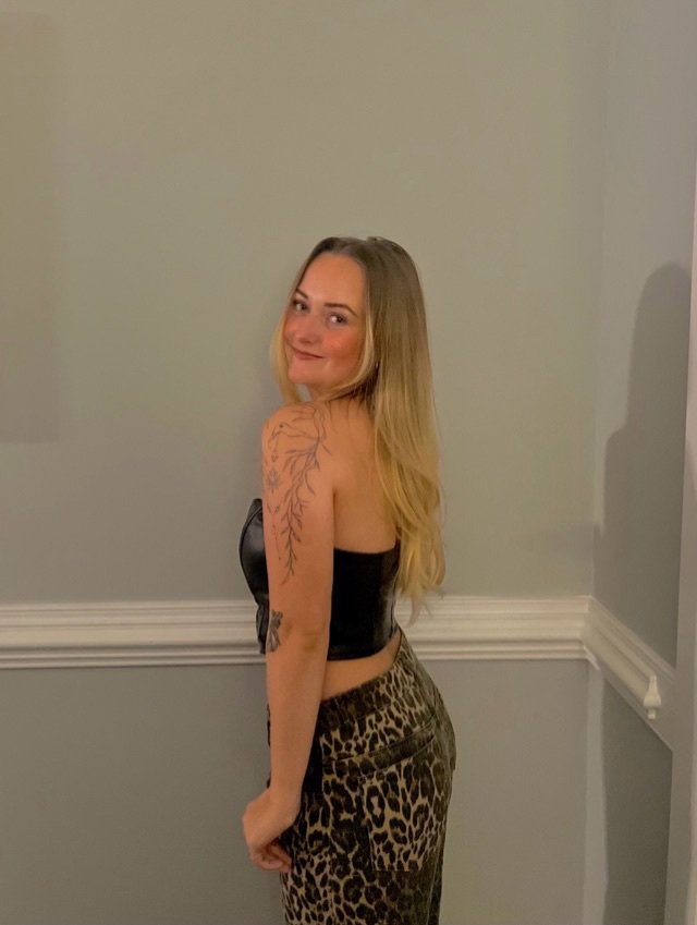 TristaWebbr3gm's profile picture. 