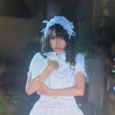aoitukiwoaruku_'s profile picture. 服を着て♡ご飯を食べて♡お昼寝をして♡恋をするアカウント♡依存はしない♡ようにがんばる♡