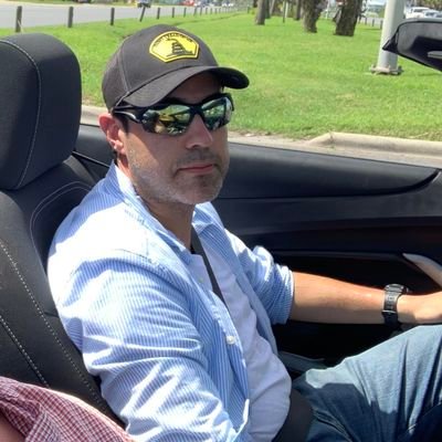 Trucker, cat parent, USMC vet, noticer, 1% maga, and 101% Christian ✝️.