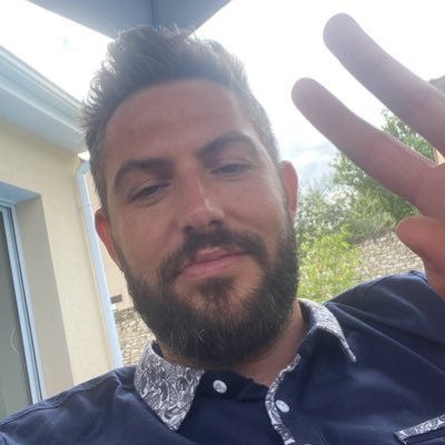 bqlek_'s profile picture. DevOps @NextInteractive - BFMTV / RMC / 01Net