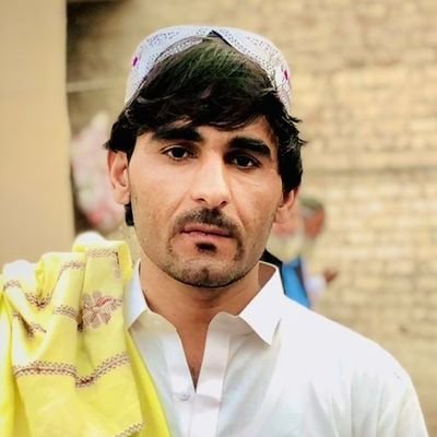 جواب توں تیرے ہر سوال کا تھا 😷
🌛لا۔جواب توں مجھے تیرا لہجہ کرگیا🙏
خان صاحب 🦅،،،