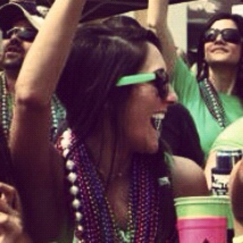 apreel417's profile picture. 