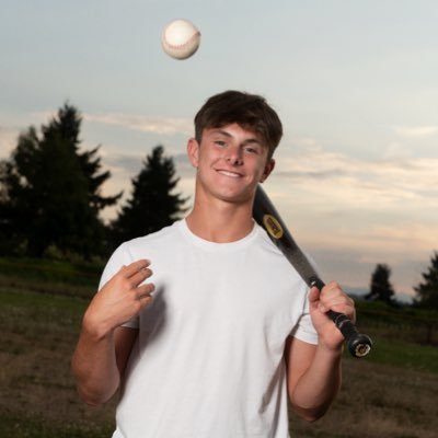 c/o 2026 | INF/P @Seattle_Select 18u | Snohomish HS | Football: Safety | Basketball: Guard | 4.0 GPA