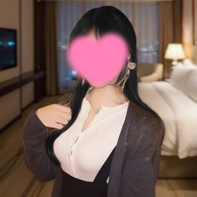 毎日名刺をいただく日々の中で、「お仕事終わりはどんな顔なんだろう?」とか妄想しだして💭
隠れていた癖が開花💐
今はⓂ️エスで皆様の本性を引き出し中🧠✨