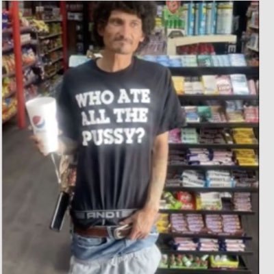 lowest72's profile picture. I like girls