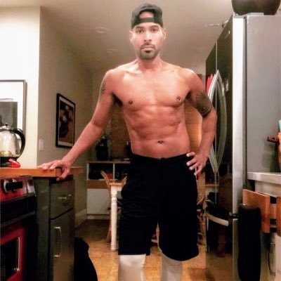 CONTENT SOON 👉🏽 https://t.co/rGPOzqgMau | I take it how you give it. I like direction. I like it raw. I like it all. | DM COLLABS 😈🍑👅🍆🔥