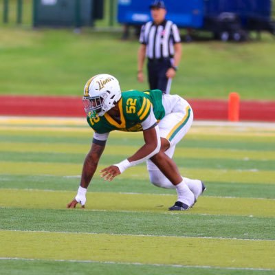 @MOSOFOOTBALL - 3⭐️EDGE- 6’5 240 Buisness/Branding Inquiries contact me at: partners@prime1sports.com 🙌🏾All Glory To God