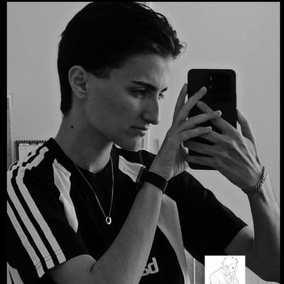 Alariccode's profile picture. 24.Learning programming.CE student.