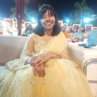 karishma_shar01's profile picture. 