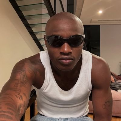 KolapoAbdulake1's profile picture. I don't have ego.
You talk, I talk. You keep quiet, I keep quiet too! mUCh eGO, LeSs lOvE
      🥴✌🏿