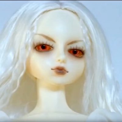 ₊⊹ ʚɞ 23 y/o desi femme who ♡ ada wong, alan wake, horror, animanga, nu metal, etc. 🩶 @4ngelfish ₊⁺˖ ʚїɞ