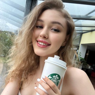 Dolly___Sugar's profile picture. Girl next door… but not safe for work 👀💋