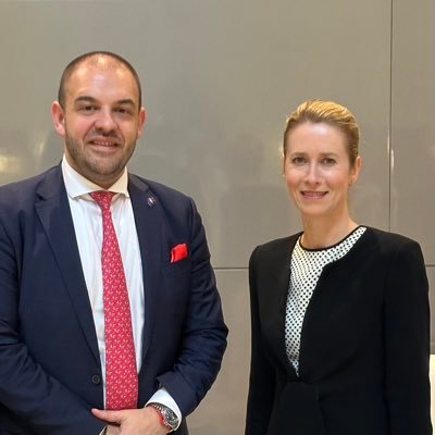 EU🇪🇺 Ambassador to the State of Qatar🇶🇦 at @eu_eeas, headed by @EEAS_SecGen, led by HRVP @KajaKallas | Follow @EUinQatar